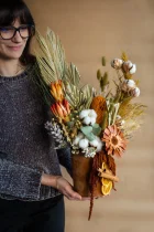 Orange – aranjament cu flori uscate
